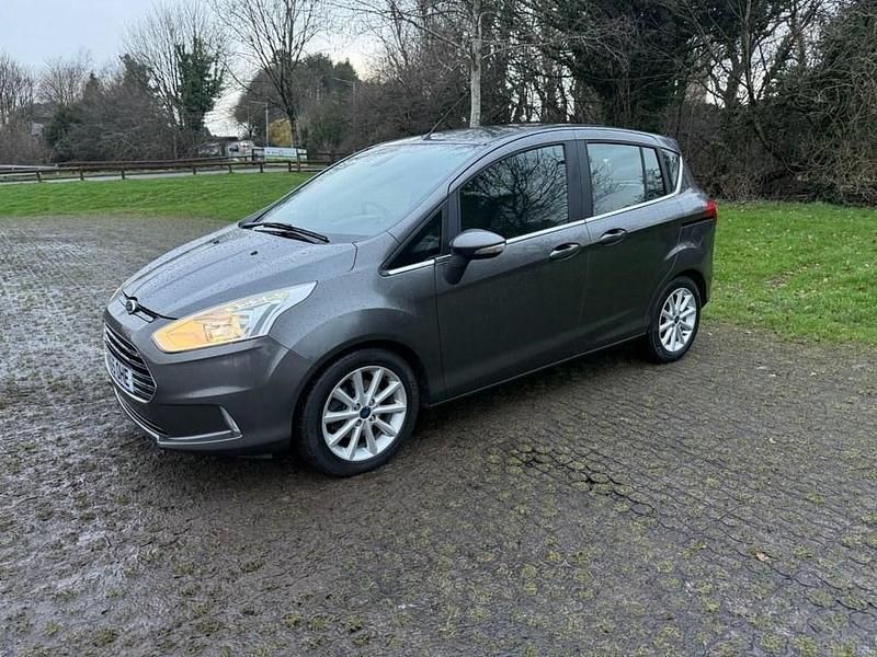 Used Ford B-MAX Titanium 105 HP (77 kW) 2015 Grey MPV