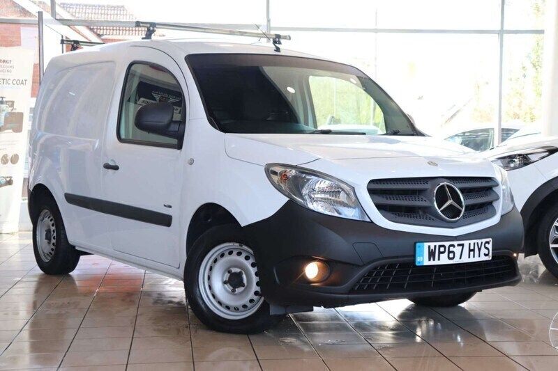 White Used 2017 Mercedes Citan 109 | £9,000 (A bit pricey) - Image 1/4