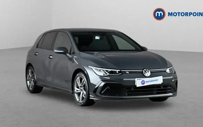 Used VW Golf VIII R-line 131 HP (96 kW) 2024 Hatchback