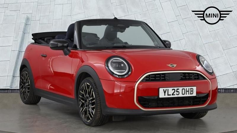 Used Mini Cooper 118 kW (161 HP) 2025 Red Hatchback