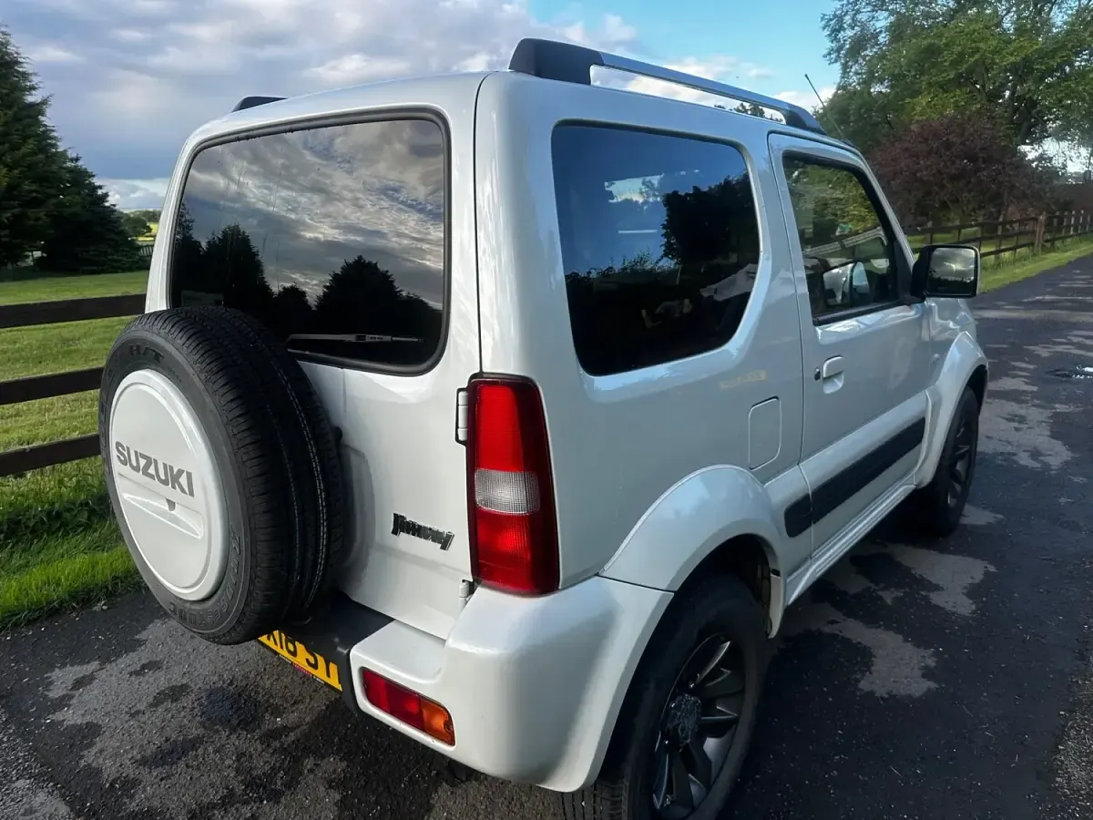 Used Suzuki Jimny SZ4 2018 White SUV