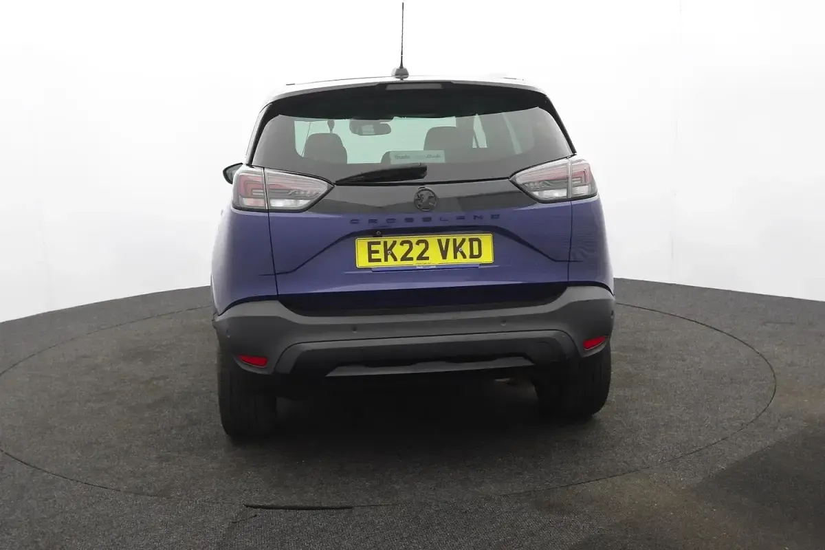 Used Vauxhall Crossland Ultimate 130 HP (95 kW) 2022 Blue SUV