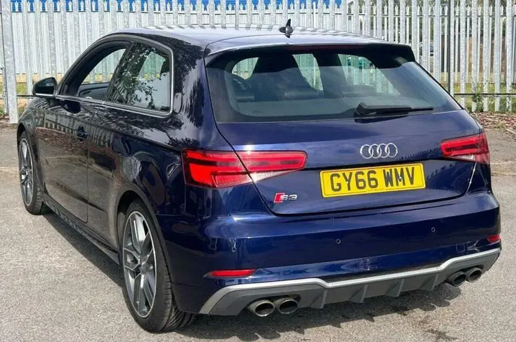 Used Audi S3 Sportback Premium 310 HP (228 kW) 2016 Blue Hatchback
