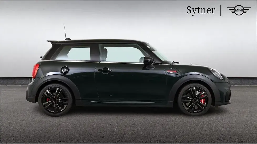 Used Mini John Cooper Works Hatch 228 HP (167 kW) 2023 Green Hatchback