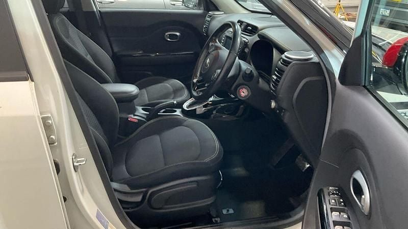 Used Kia Soul 2016 White SUV