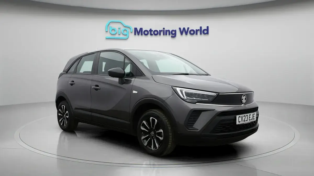 Used Vauxhall Crossland Design Edition 110 HP (80 kW) 2023 SUV