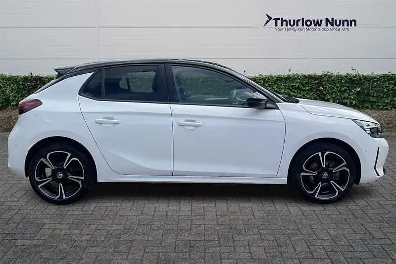 Second-hand Vauxhall Corsa S 100 CP (73 kW) 2024 Alb Hatchback