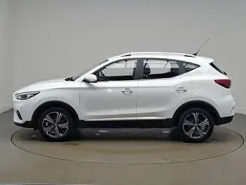 Used MG ZS Excite 106 HP (77 kW) 2024 White SUV