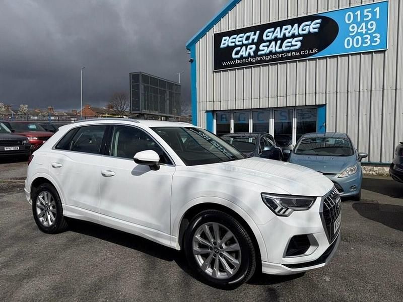 Used Audi Q3 Sport 150 HP (110 kW) 2019 White SUV