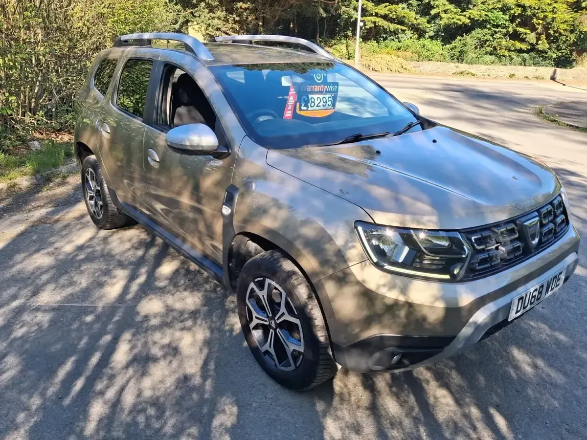 Used Dacia Duster Prestige 115 HP (84 kW) 2018 Beige SUV