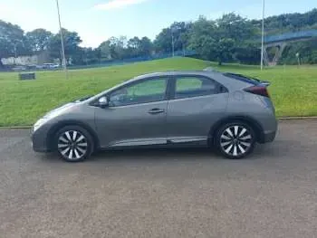 Used Honda Civic SE Plus 100 HP (73 kW) 2015 Grey Hatchback