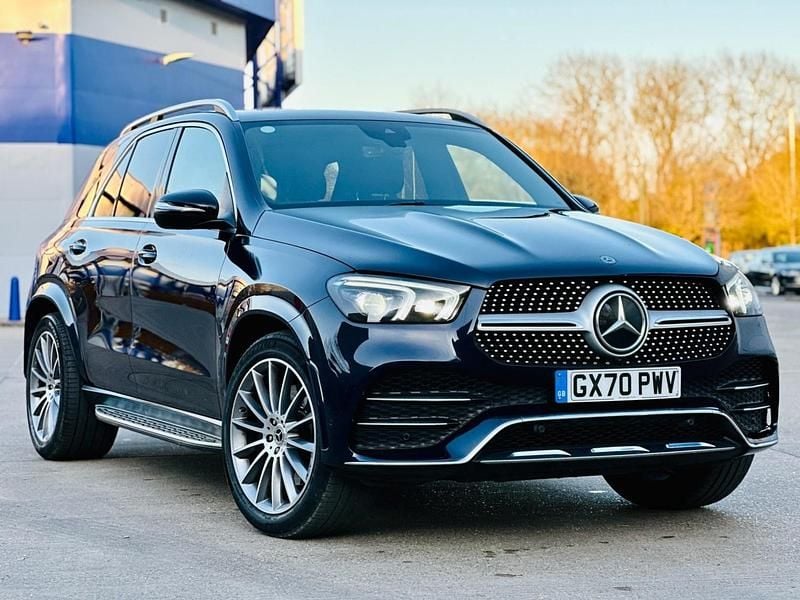 Blue Used 2020 Mercedes GLE300 AMG line Estate | £34,995 (Good price) - Image 1/4