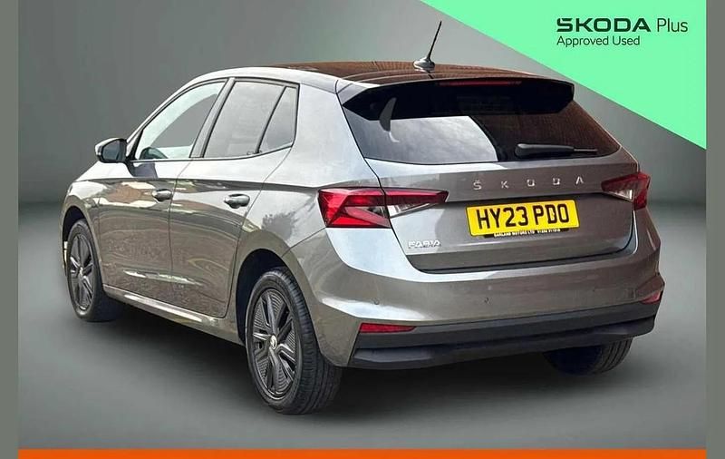 Used Skoda Fabia Colour Edition 94 HP (69 kW) 2023 Graphite grey metallic body / black magic pearl effect roof Hatchback