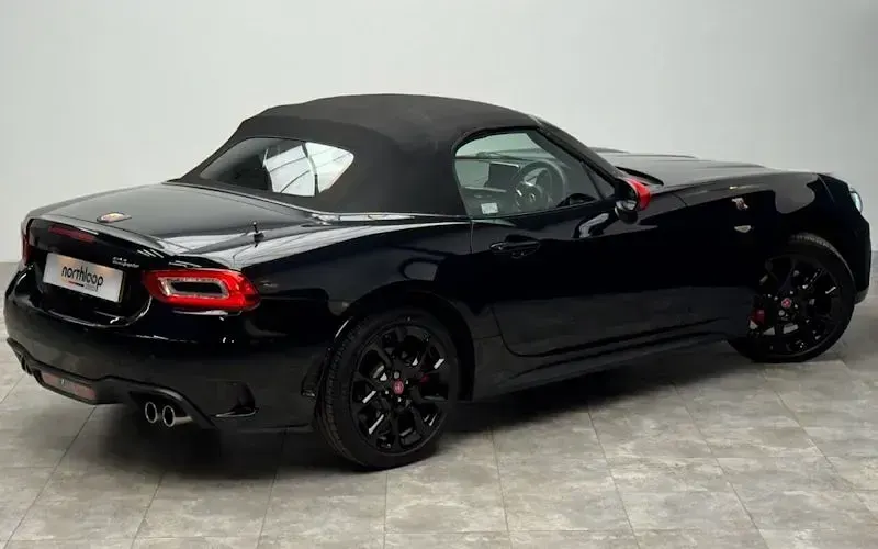 Used Abarth 124 Spider 170 HP (125 kW) 2019 Cabriolet