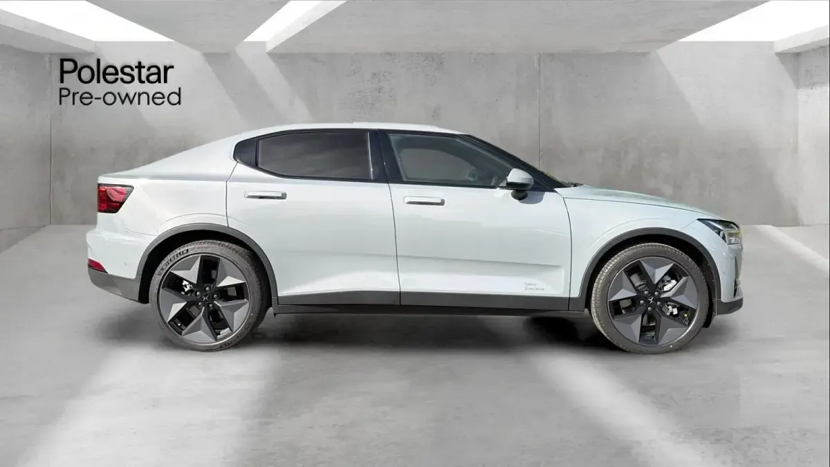 New Polestar 2 219 kW (299 HP) 2026 Vapour Hatchback