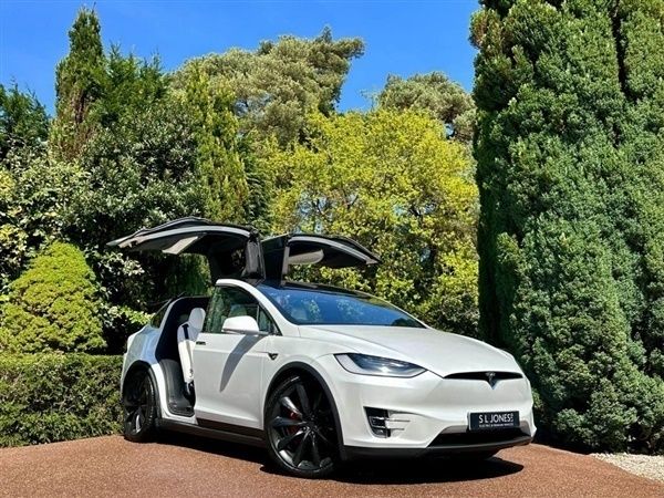White Used 2020 Tesla Model X Performance SUV | £46,000 (Expensive) - Image 1/1