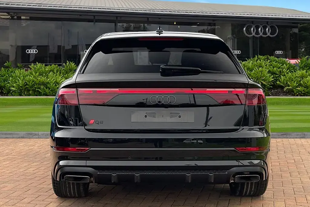 Used Audi Q8 Black Edition 286 HP (210 kW) 2024 Black SUV