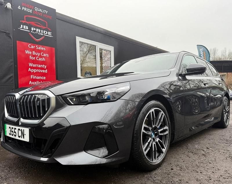 Used BMW i5 M Sport 250 kW (340 HP) 2024 Grey Estate