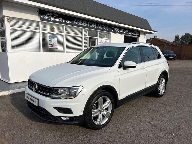 White Used 2020 VW Tiguan Match SUV | £15,995 (Good price) - Image 1/4