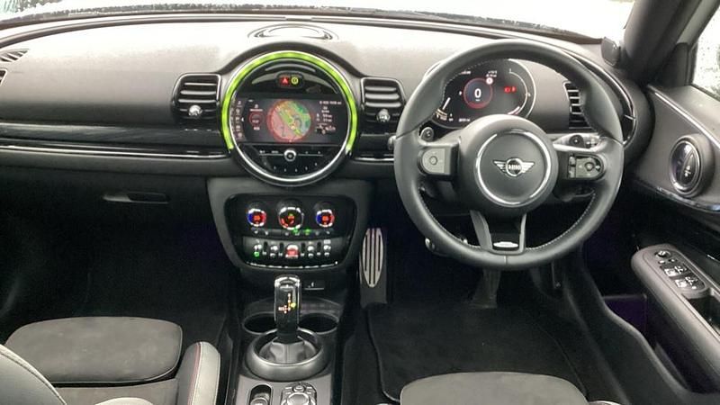 Used Mini Cooper S Clubman Sport 176 HP (129 kW) 2023 White Estate