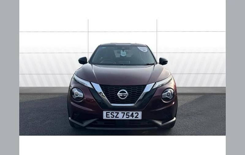 Used Nissan Juke N-Connecta 114 HP (83 kW) 2020 Red SUV