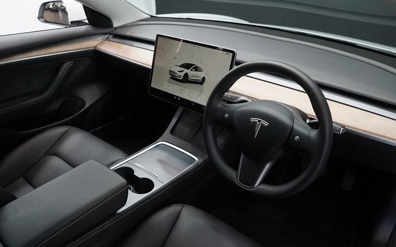 Used Tesla Model 3 RWD 180 kW (245 HP) 2023 Sedan