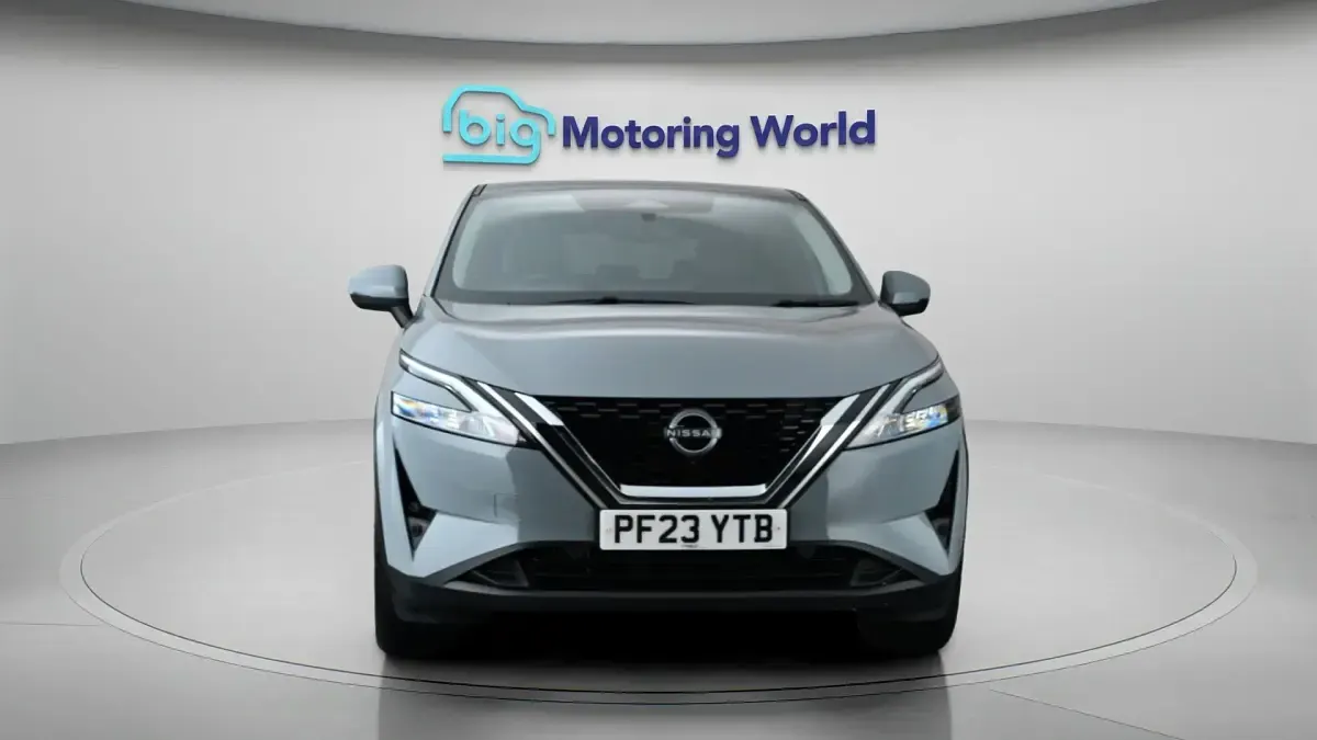 Used Nissan Qashqai N-Connecta 140 HP (102 kW) 2023 Grey SUV