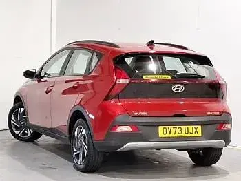 Used Hyundai Bayon SE 100 HP (73 kW) 2023 Red SUV
