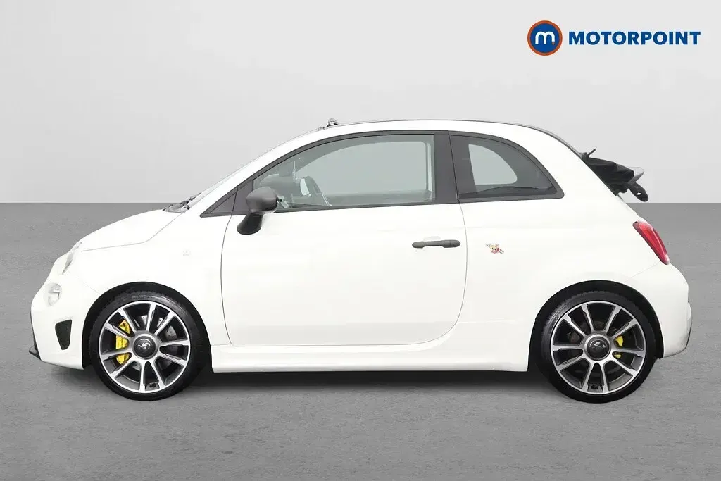 Used Abarth 695C Turismo 179 HP (131 kW) 2023 White Cabriolet