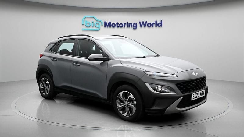 Used Hyundai Kona SE 141 HP (103 kW) 2022 Grey SUV