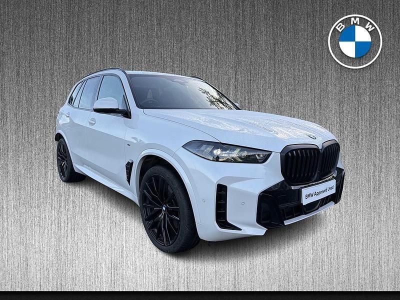 White Used 2024 BMW X5 M Sport SUV | £50,799 (Good price) - Image 1/4