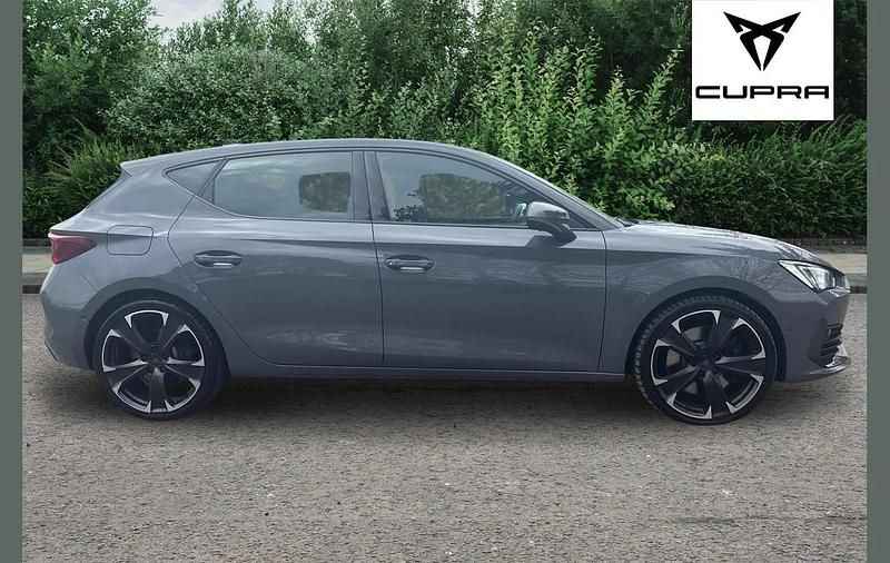 Used Cupra Leon VZ2 245 HP (180 kW) 2023 Graphene grey Hatchback