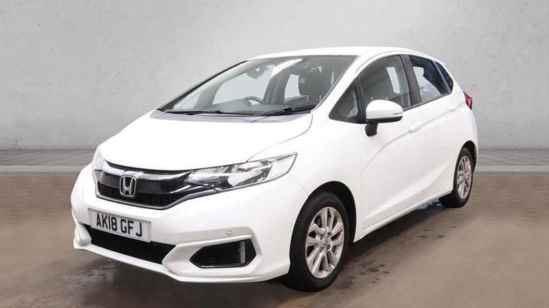 Used Honda Jazz SE 102 HP (75 kW) 2018 White Hatchback