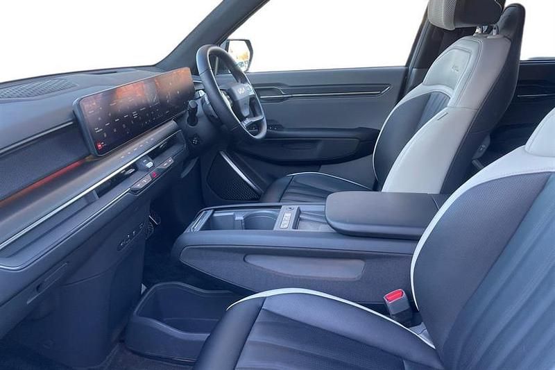 Used Kia EV9 GT-Line S 278 kW (378 HP) 2025 Pacific blue SUV