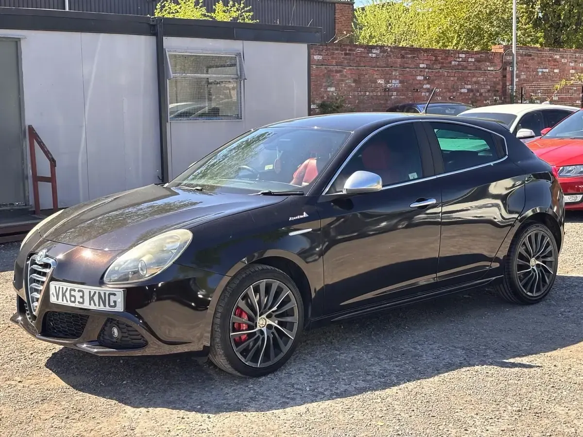 Used Alfa Romeo Giulietta 2013 Black Hatchback
