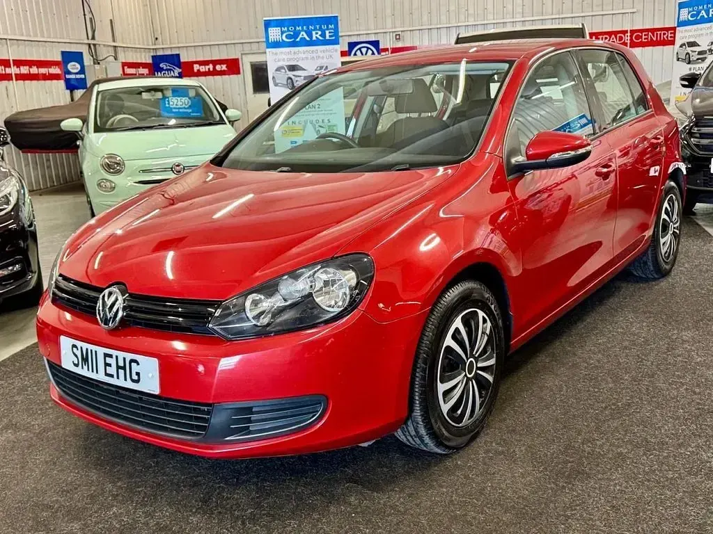 Used VW Golf VI S 105 HP (77 kW) 2011 Red Hatchback