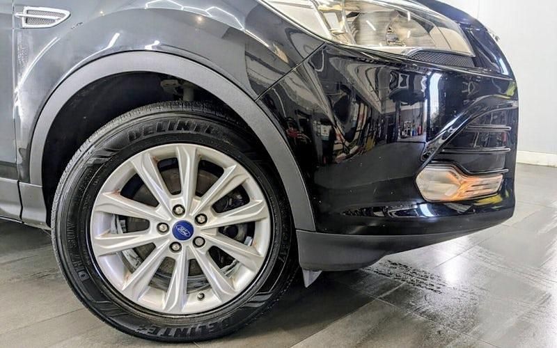 Used Ford Kuga Titanium 150 HP (110 kW) 2016 Black SUV