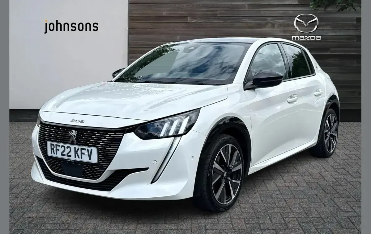 Used Peugeot 208 GTi 128 HP (94 kW) 2022 White Hatchback