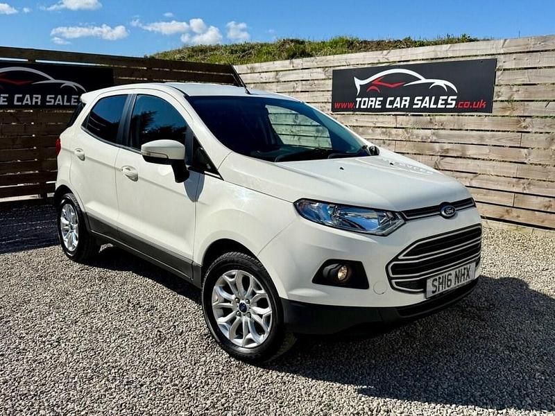 Used Ford Ecosport Zetec 95 HP (69 kW) 2016 White SUV