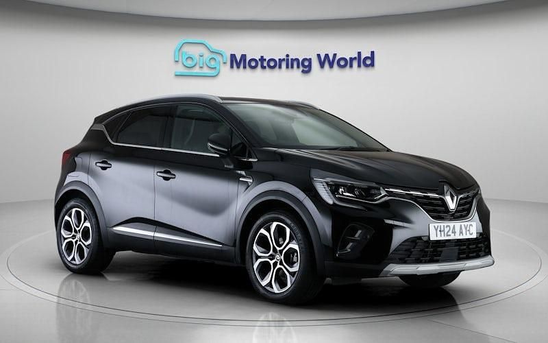 Used Renault Captur Techno 143 HP (105 kW) 2024 Black SUV