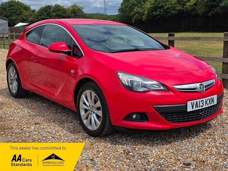 Red Used 2013 Vauxhall Astra GTC SRi Hatchback | £1,500 (Expensive) - Image 1/4