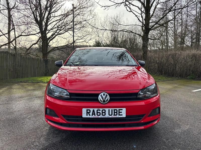 Used VW Polo S 65 HP (47 kW) 2019 Red Hatchback