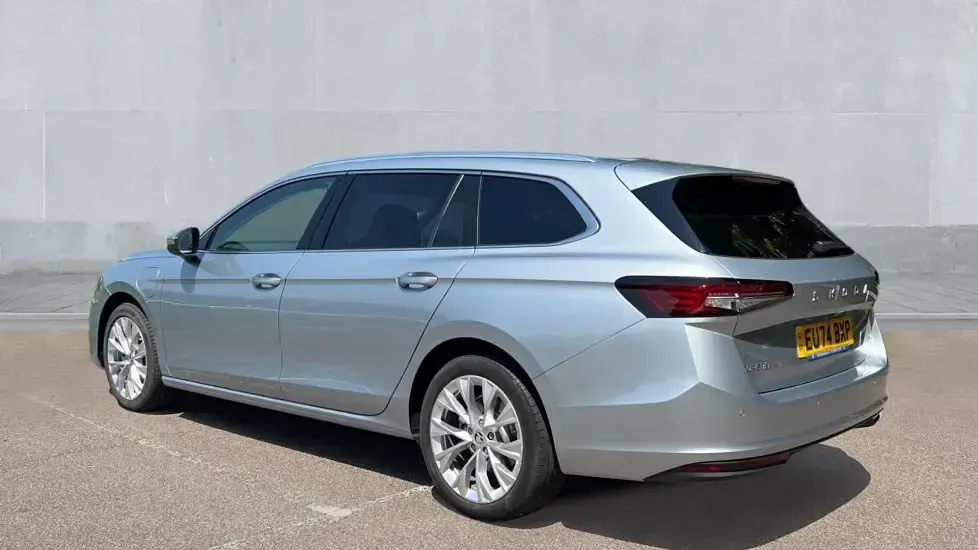 Used Skoda Superb SE L 204 HP (150 kW) 2024 Pebble silver