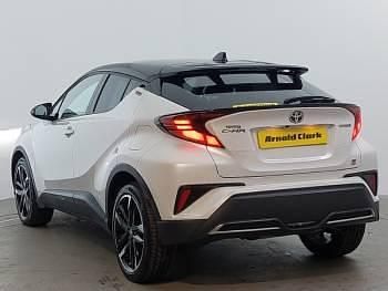 Second-hand Toyota C-HR Sport 122 CP (89 kW) 2023 Alb SUV