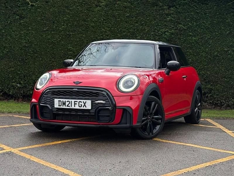 Used Mini Cooper Exclusive 2021 Red Hatchback
