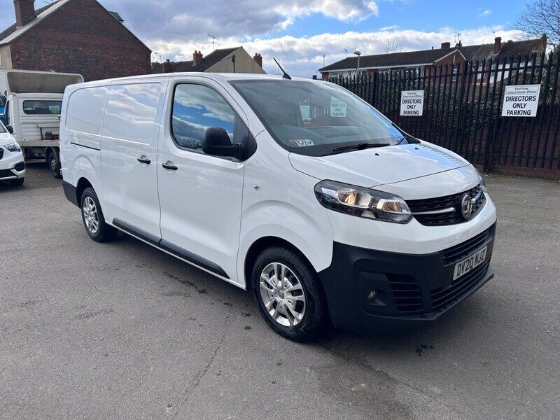 White Used 2020 Vauxhall Vivaro Van | £8,995 (Fair price) - Image 1/4