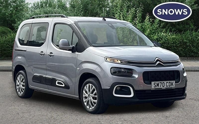 Usado Citroën Berlingo Feel 131 CV (96 kW) 2023 Monovolumen