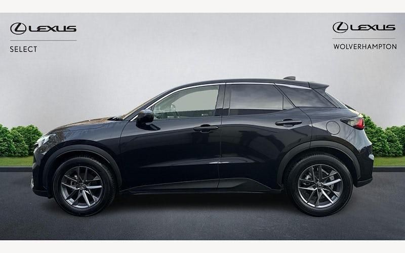 Used Lexus LBX 136 HP (100 kW) 2025 SUV