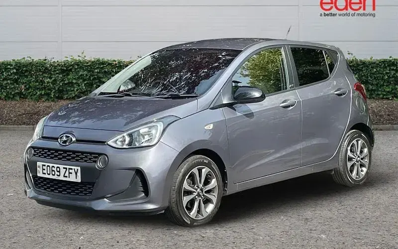 Used Hyundai i10 67 HP (49 kW) 2019 Grey Hatchback