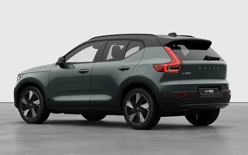 New Volvo EX40 Plus 185 kW (252 HP) 2026 SUV